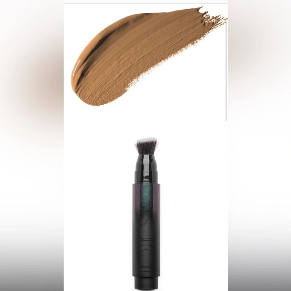 Surratt Surreal Skin Foundation Wand Shade 12 | Honey / Golden Ochre